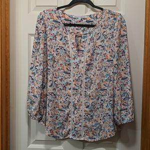 White, multiprint long sleeve top size L